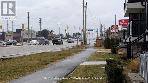 319 - 755 Omega Drive, Pickering, ON - Outdoor