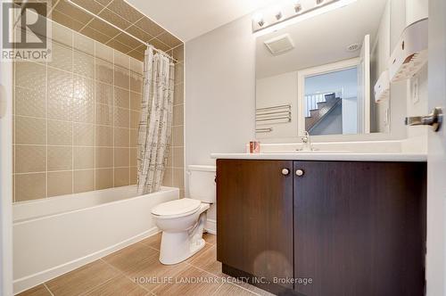 2213 - 10 Westmeath Lane N, Markham, ON - Indoor Photo Showing Bathroom
