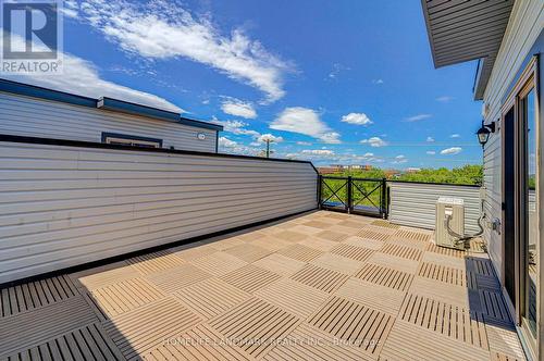 2213 - 10 Westmeath Lane N, Markham, ON - Outdoor With Exterior