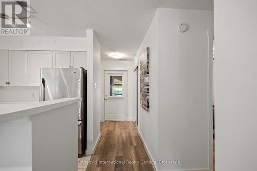 331 Mariners Way, Collingwood, ON - Indoor Photo Showing Other Room