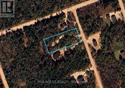 6 HENWOOD STREET Northern Bruce Peninsula, ON N0H 2M0