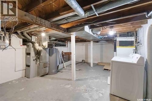 527 6Th Street E, Saskatoon, SK - Indoor