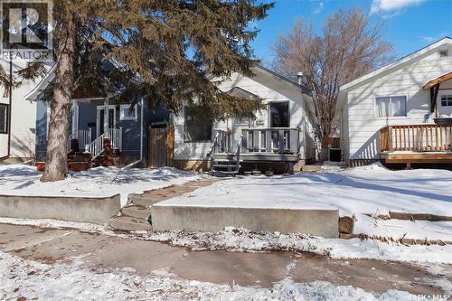 527 6Th Street E, Saskatoon, SK - Outdoor