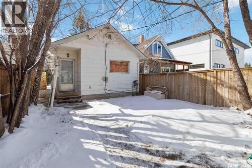 527 6Th Street E, Saskatoon, SK - Outdoor