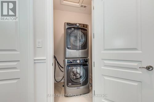 39 Foxwarren Drive, Toronto, ON - Indoor Photo Showing Laundry Room