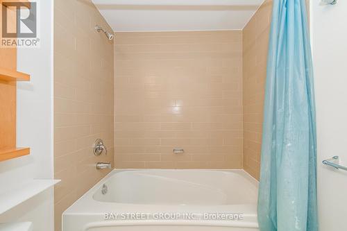 3912 - 35 Mariner Terrace, Toronto, ON - Indoor Photo Showing Bathroom