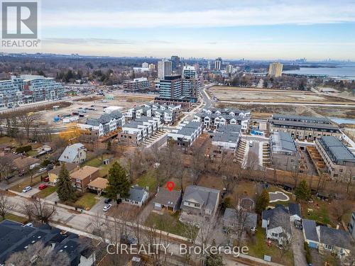 27 Pine Avenue S, Mississauga, ON - Outdoor With View