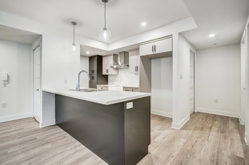 002-689 Boul. St-Jean-Baptiste , Mercier, QC J6R 1G3 4