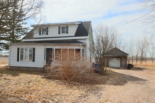 Façade - 1510 Route Ste-Anne E., Yamachiche, QC - Outdoor