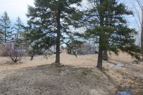 Cour - 1510 Route Ste-Anne E., Yamachiche, QC - Outdoor