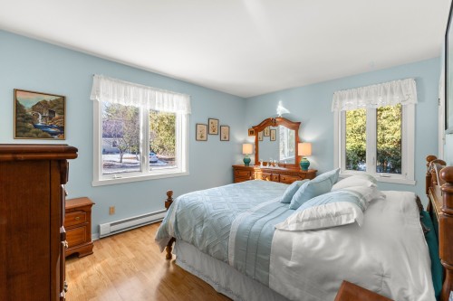 Chambre à coucher principale - 117 Rue Melrose, Hudson, QC - Indoor Photo Showing Bedroom