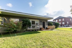 1-22 Centre Street  Bradford West Gwillimbury, ON L3Z 2P7