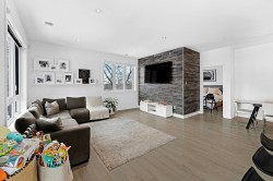 Salon - 