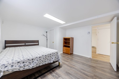 Chambre à coucher principale - 9153 Av. Millen, Montréal (Ahuntsic-Cartierville), QC - Indoor Photo Showing Bedroom
