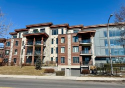 101-79 Av. Elm  Beaconsfield, QC H9W 0A9