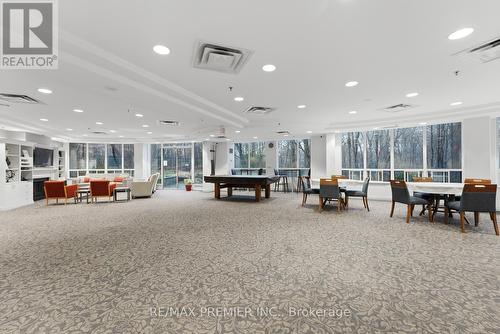 Ph20 - 16 Dallimore Circle, Toronto, ON - Indoor Photo Showing Other Room