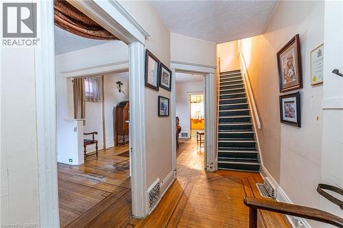 35 Sherman Avenue N, Hamilton, ON - Indoor Photo Showing Other Room