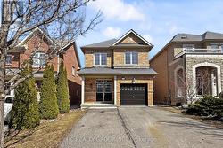 206 WOLF CREEK CRESCENT Vaughan, ON L6A 4C4