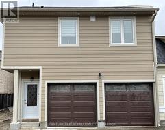 COACH - 530 COUNTRY GLEN  Markham, ON L6B 1H4