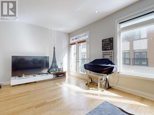 18 Teasel Way, Markham, ON - Indoor