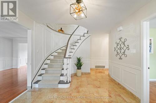 2032 Shannon Drive, Mississauga, ON - Indoor Photo Showing Other Room