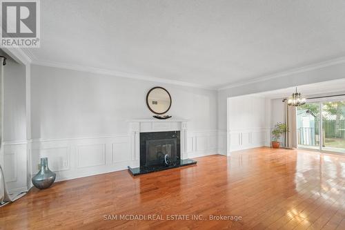 2032 Shannon Drive, Mississauga, ON - Indoor Photo Showing Living Room With Fireplace