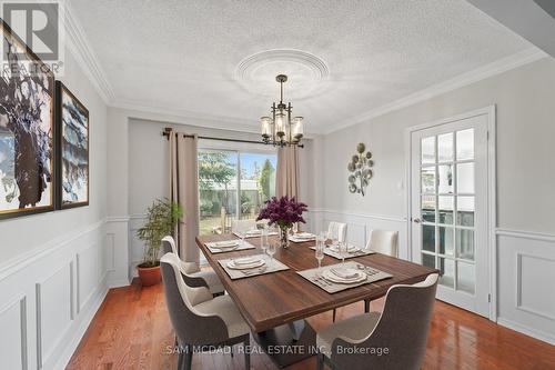 Virtual/Dining Rm - 2032 Shannon Drive, Mississauga, ON - Indoor Photo Showing Dining Room