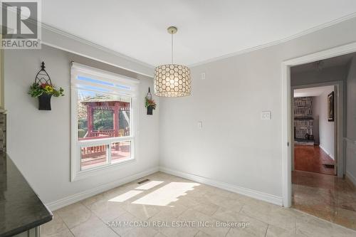 2032 Shannon Drive, Mississauga, ON - Indoor Photo Showing Other Room