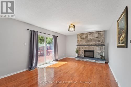 2032 Shannon Drive, Mississauga, ON - Indoor Photo Showing Living Room With Fireplace
