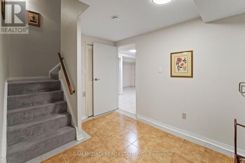 2032 Shannon Drive, Mississauga, ON - Indoor Photo Showing Other Room