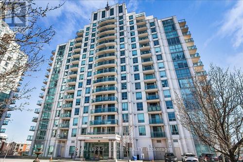 7G - 8 ROSEBANK DRIVE  Toronto, ON M1B 5Z3