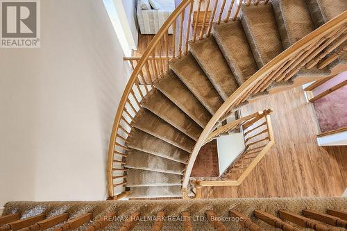 5 Valley Crescent, Aurora, ON - Indoor Photo Showing Other Room