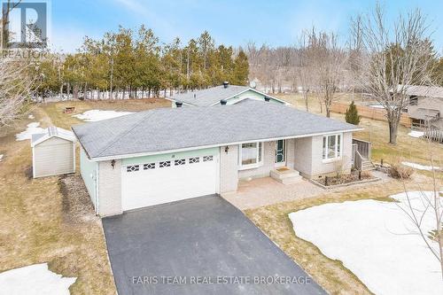 10 WILLIAM STREET  Oro-Medonte, ON L0L 2L0