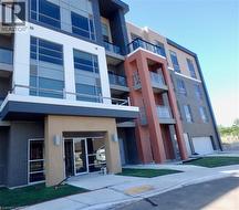 4040 UPPER MIDDLE Road Unit# 106  Burlington, ON L7M 0H2