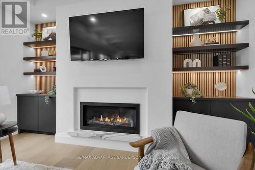 72 Arrowwood Path, Middlesex Centre (Ilderton), ON - Indoor Photo Showing Living Room With Fireplace