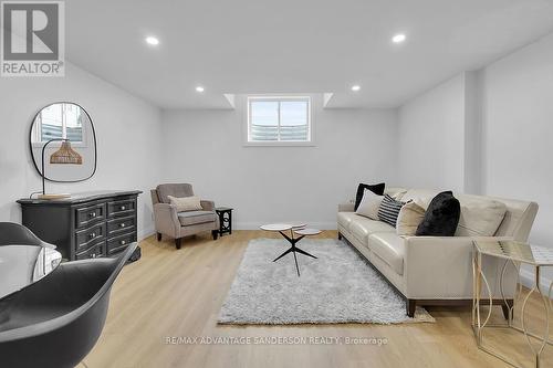 72 Arrowwood Path, Middlesex Centre (Ilderton), ON - Indoor