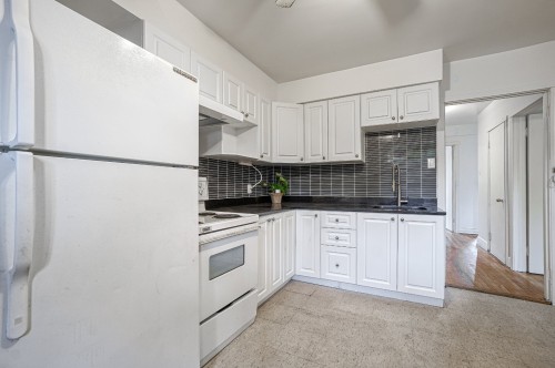 Cuisine - 6743 Av. Fielding, Montréal (Côte-Des-Neiges/Notre-Dame-De-Grâce), QC - Indoor Photo Showing Kitchen