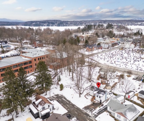 Vue d'ensemble - 5 Rue Beaulne, Waterloo, QC - Outdoor With View