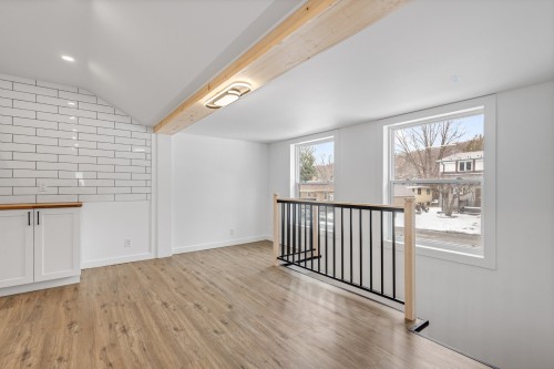 Salle à manger - 5 Rue Beaulne, Waterloo, QC - Indoor Photo Showing Other Room