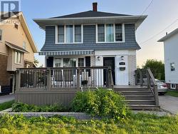 5189 JEPSON STREET Niagara Falls, ON L2E 1K9