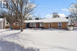 58 HILDA STREET  Petawawa, ON K8H 2Z5