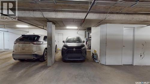 214 412 Willowgrove Square, Saskatoon, SK - Indoor Photo Showing Garage