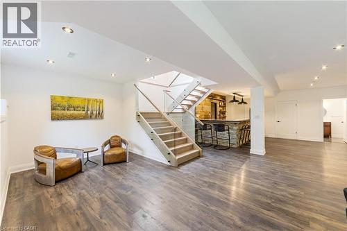 515 Hamilton Drive, Ancaster, ON - Indoor