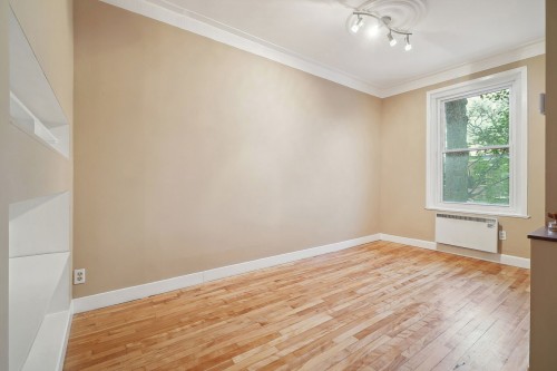 Salon - 5888 Rue De St-Vallier, Montréal (Rosemont/La Petite-Patrie), QC - Indoor Photo Showing Other Room