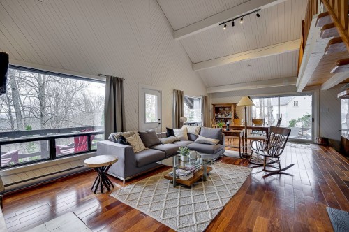 Living Room - 29 Ch. Des Sources, Saint-Sauveur, QC - Indoor Photo Showing Living Room