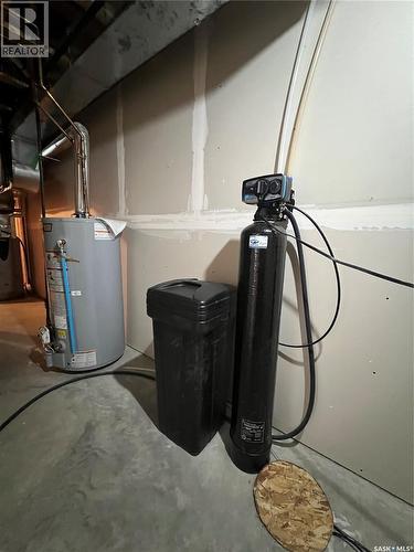 29 500 Battleford Trail, Swift Current, SK - Indoor Photo Showing Basement