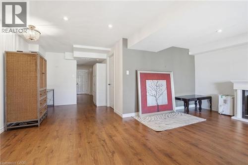 4020 Alexan Crescent, Burlington, ON - Indoor Photo Showing Other Room