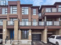 16 HAROLD WILSON LANE  Richmond Hill, ON L4S 1N5