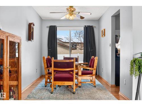 4112 30 Av Nw, Edmonton, AB - Indoor