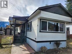 606 Edward Street E Unit# 5 Revelstoke, BC V0E 2S0